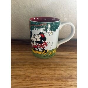 Disney Mickey Minnie Mouse Kissing Coffee‎ Mug Red